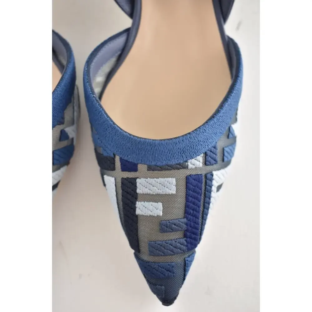 Fendi colibri lite
